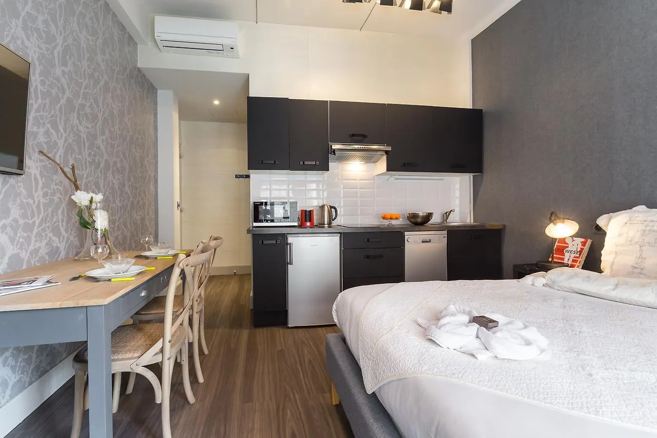 Azur City Hotel Nice 2*,  France
